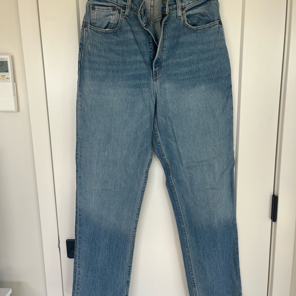 NWOT Abercrombie & Fitch 90s Straight Ultra High Rise - Curve Love